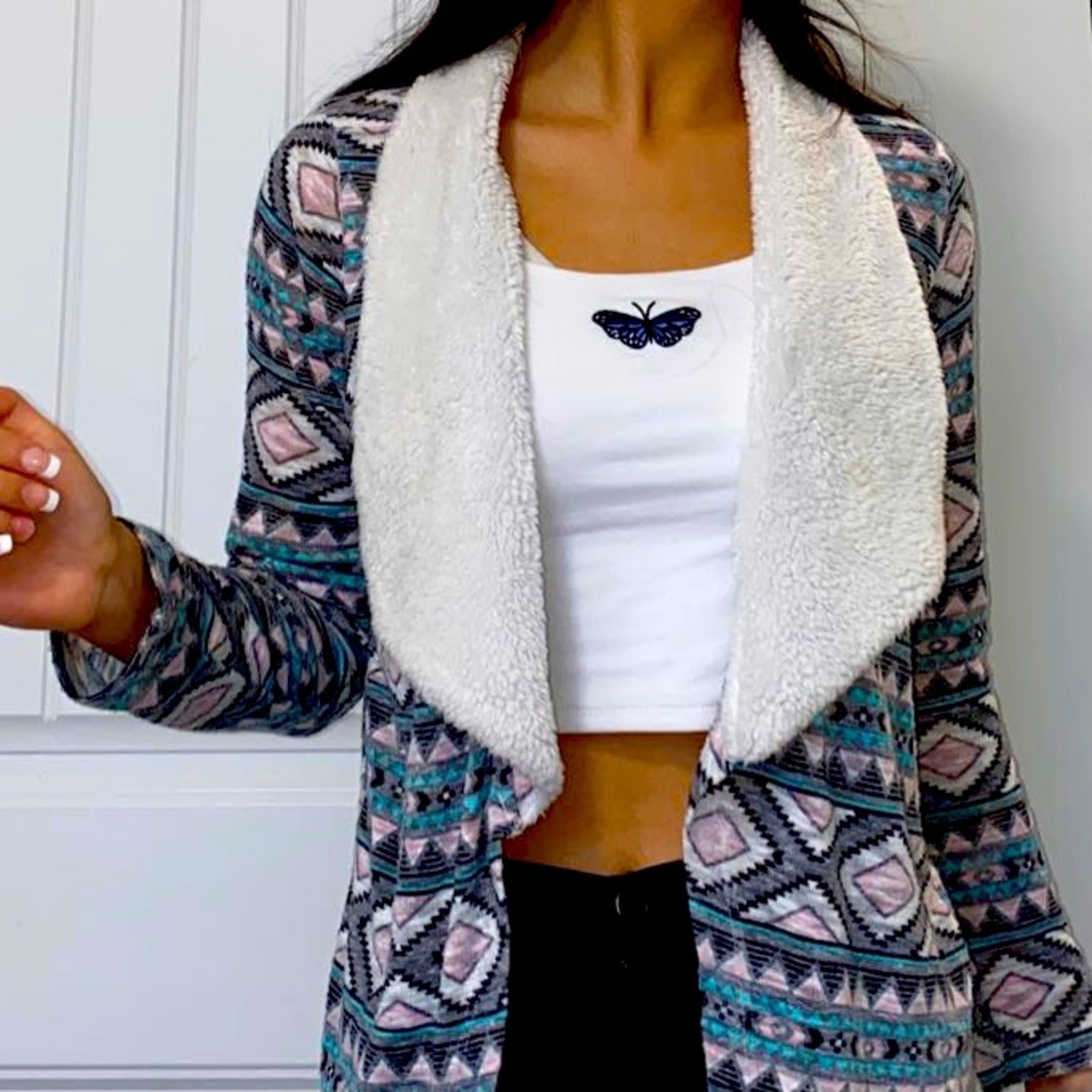 Patterned Sweater/Cardigan